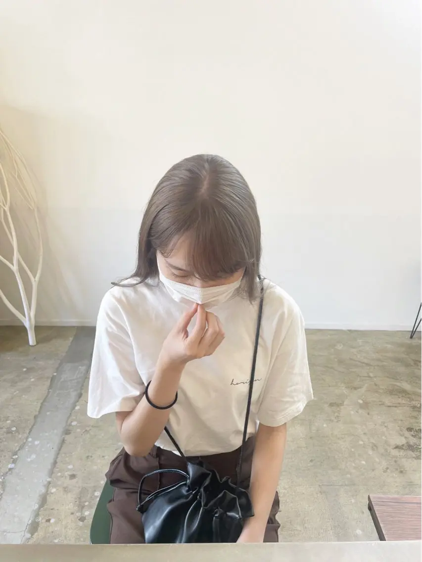 セミロング カラー hairs BEAU 藤田彩夏のヘアスタイル