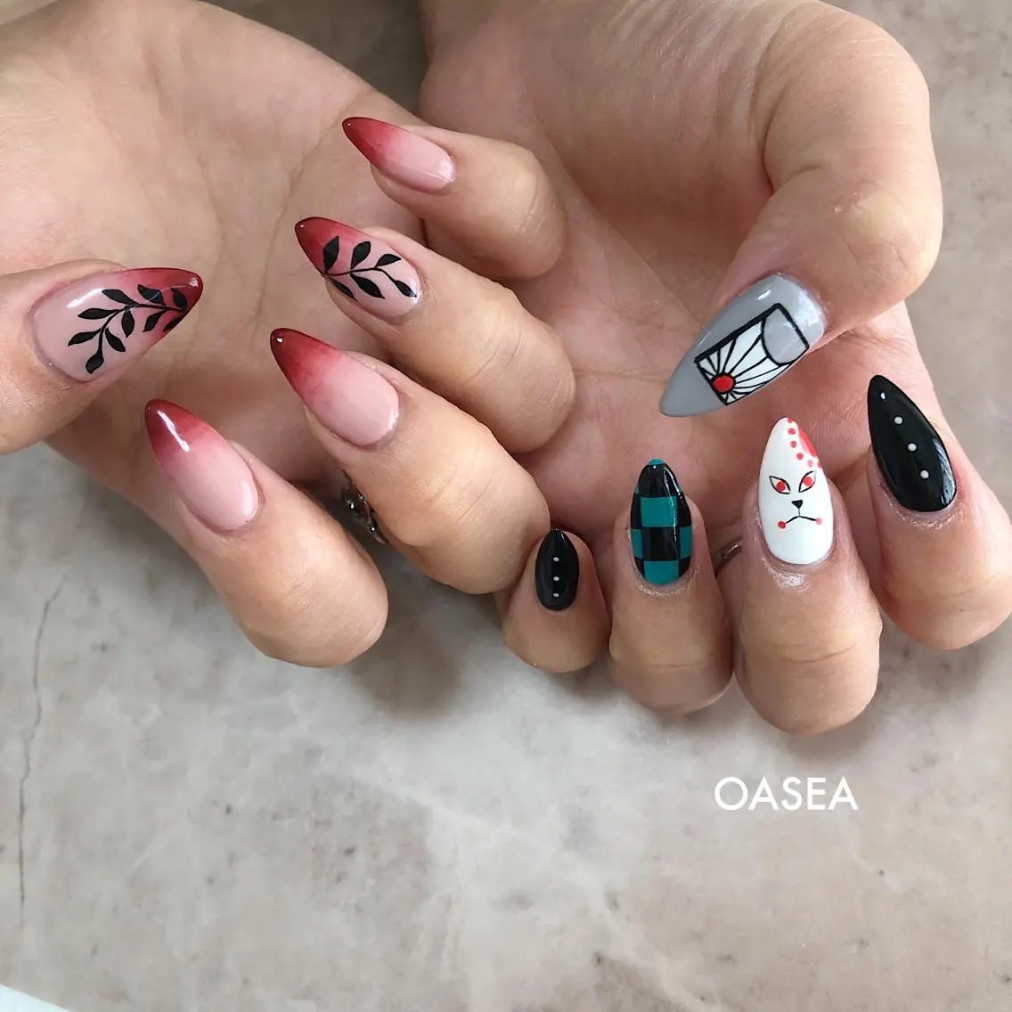 ネイル ハンドネイル 🌞💜 KAORI 🌴のネイルデザイン