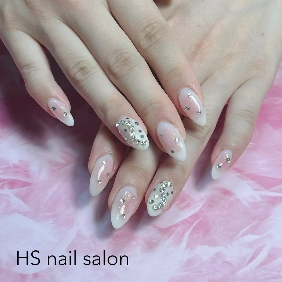セミロング ハンドネイル hs nail salonのネイルデザイン