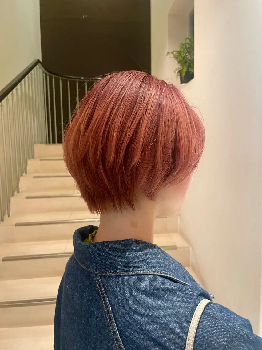 ショート カラー ピンクカラー ⭐️ダブルカラー推し lisaaaa⭐️のヘアスタイル