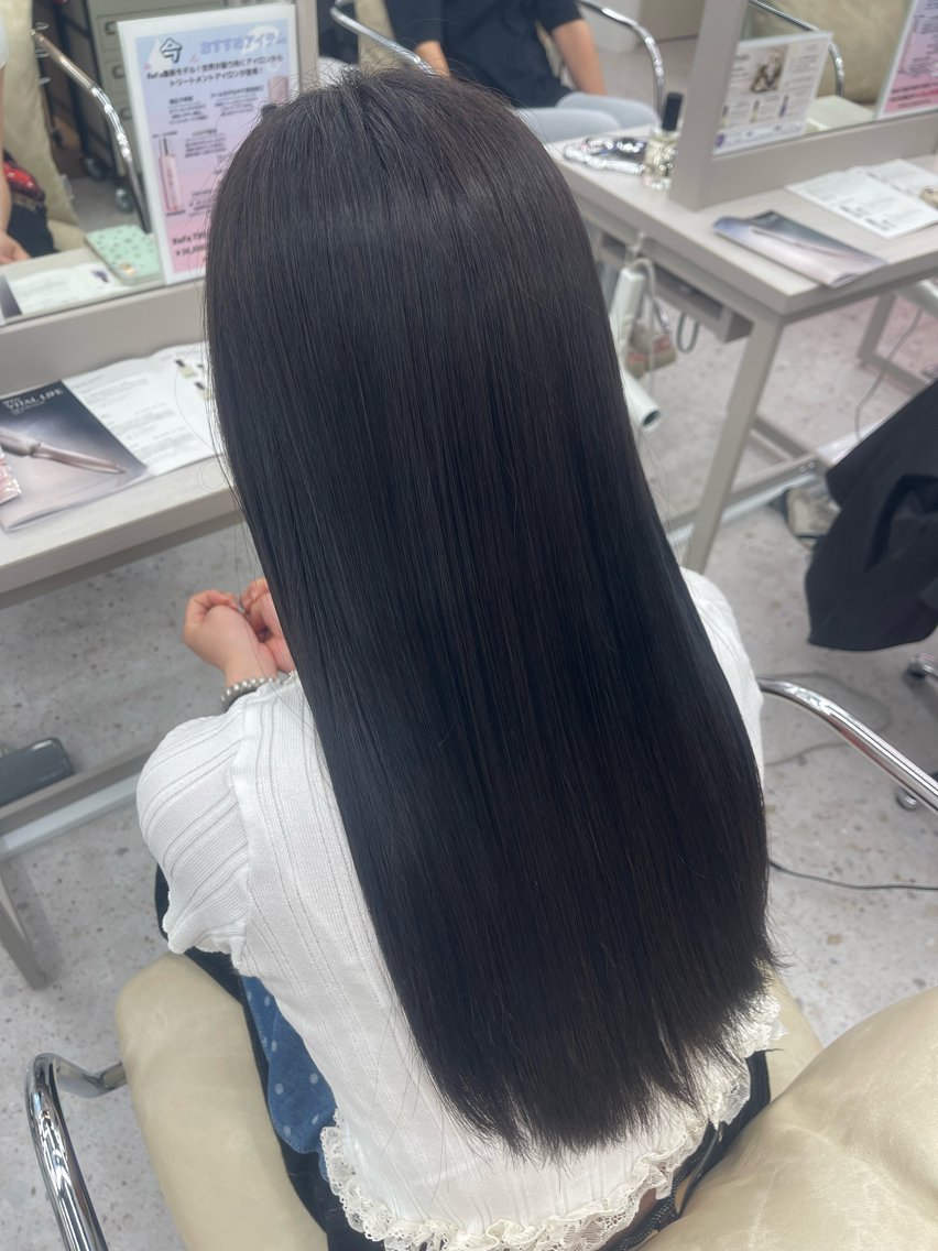 ロング カラー 髪質改善 COCO reiのヘアスタイル