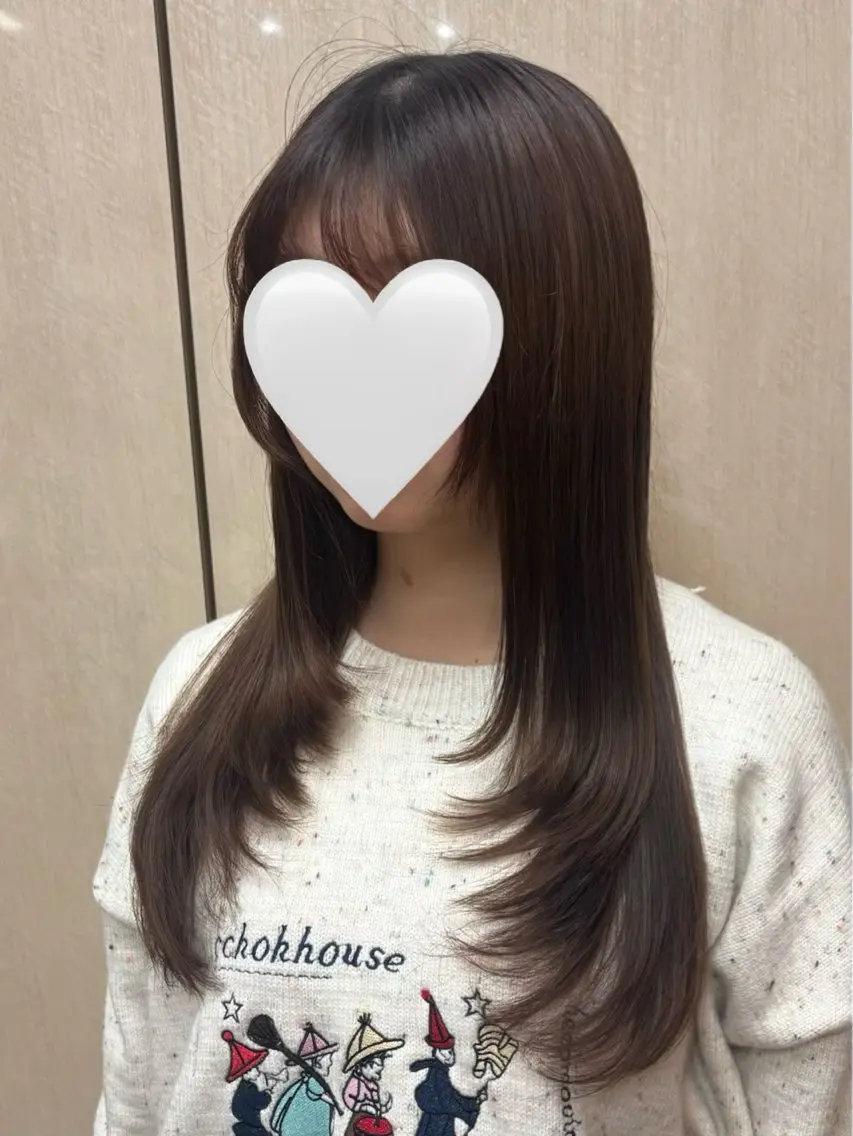 ロング レイヤーカット カット トリートメント 坂田 美空のヘアスタイル