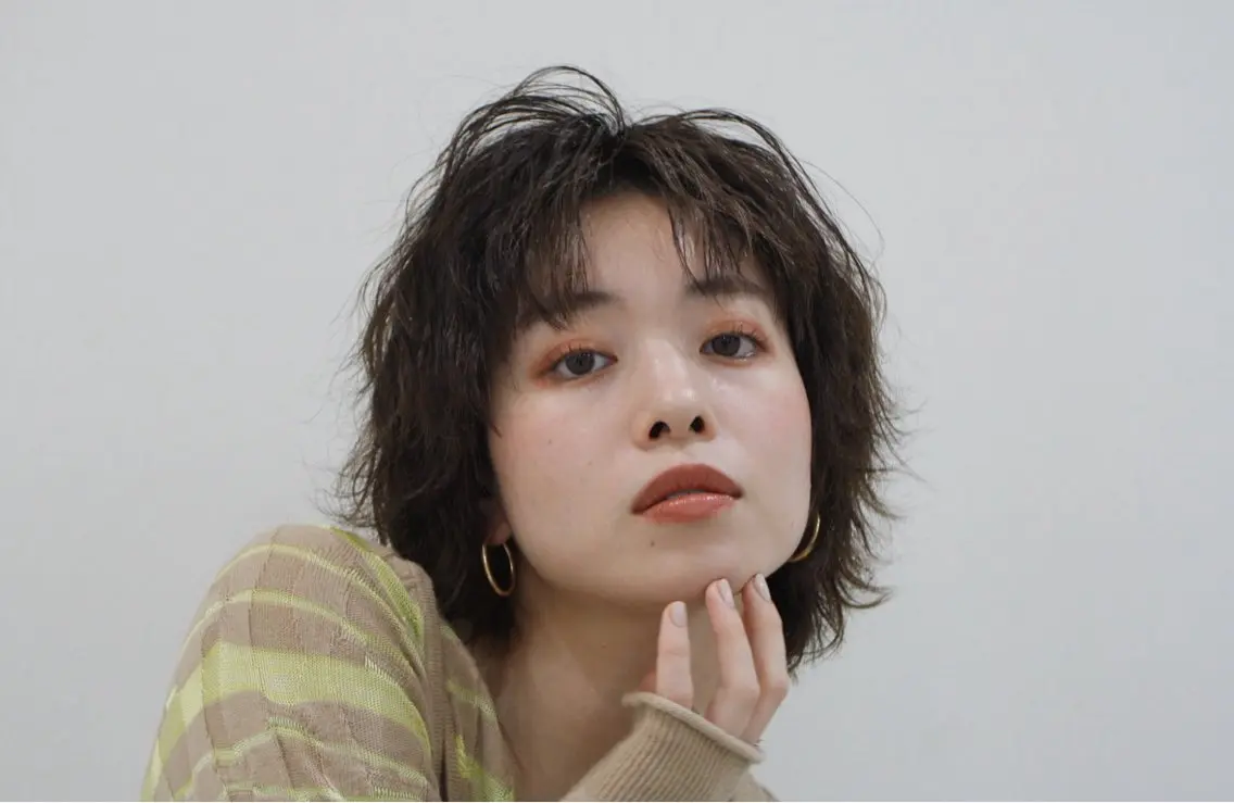 ショート 金 春江のヘアスタイル