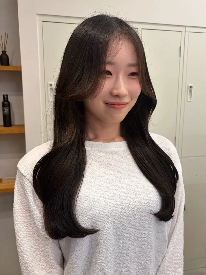 ロング レイヤーカット トリートメント kana /melt京橋のヘアスタイル