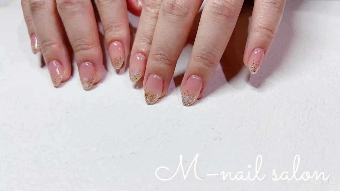ネイル シンプルネイル M_ nail salonのネイルデザイン