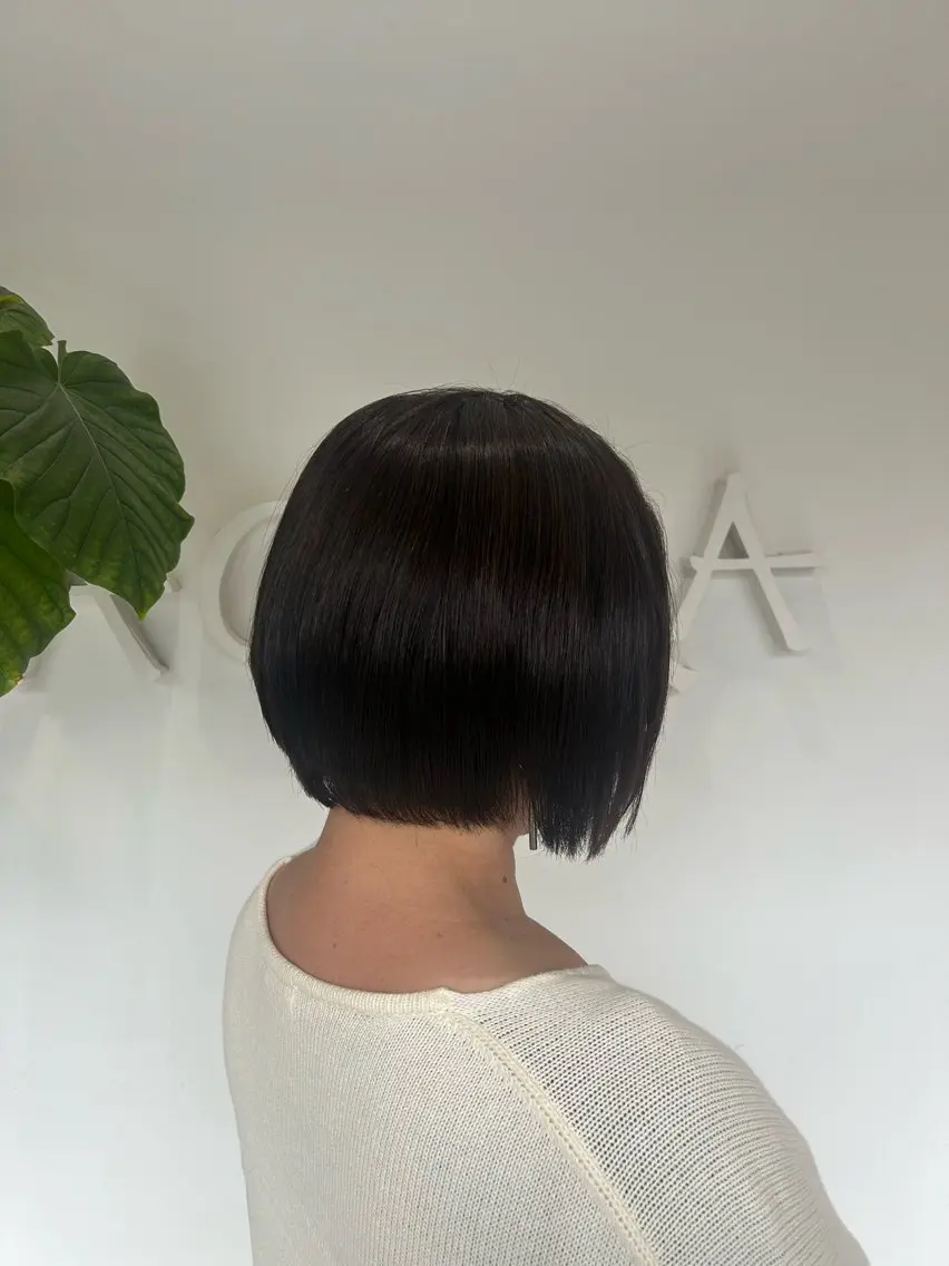 ショート ショートヘア mei/ オリーブ/縮毛矯正のヘアスタイル
