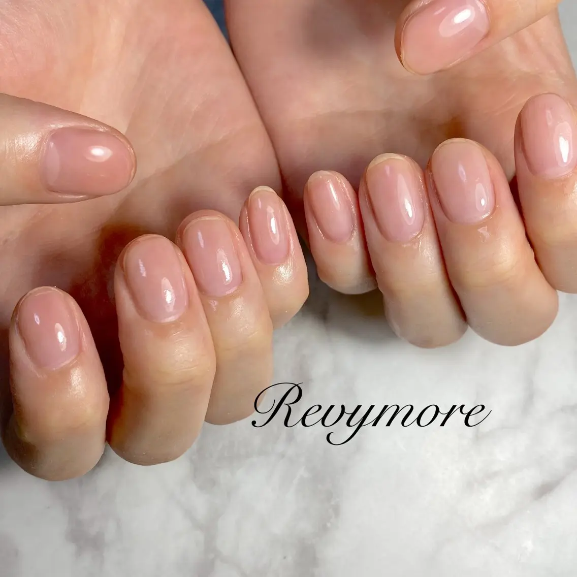 ネイル クリアネイル ジェルネイル キラキラネイル 韓国ネイル ニュアンスネイル nail salon Revymoreのネイルデザイン