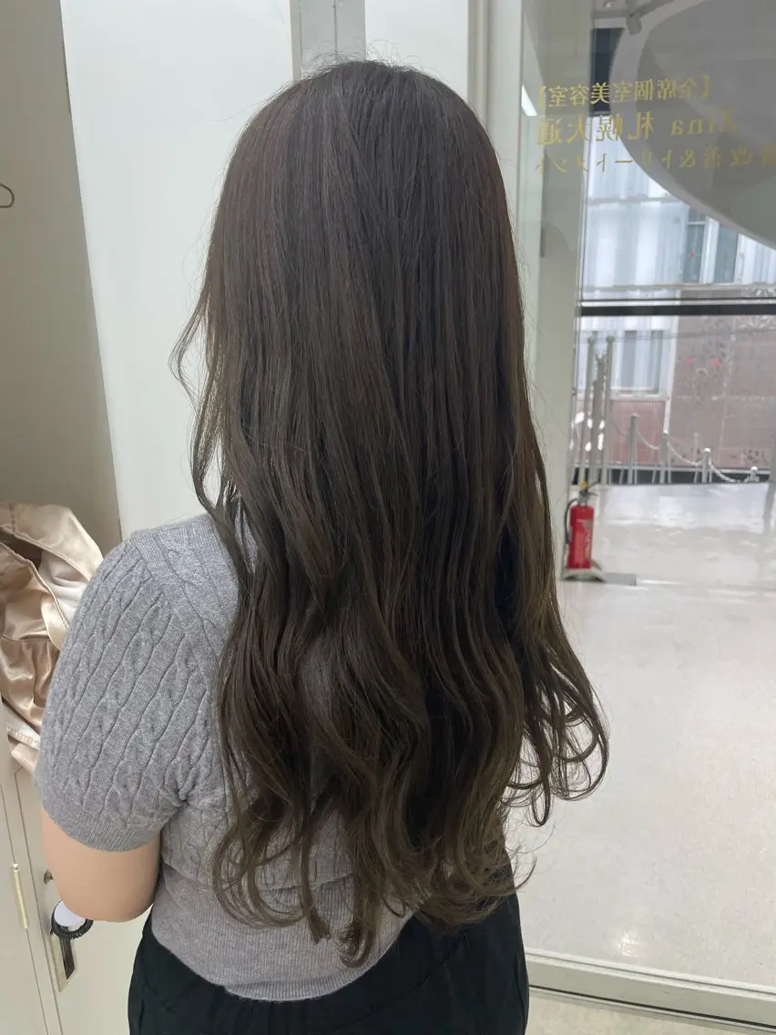 ロング カラー カット ヘアカラー トリートメント 《Zina札幌大通》 Hinano🐻のヘアスタイル