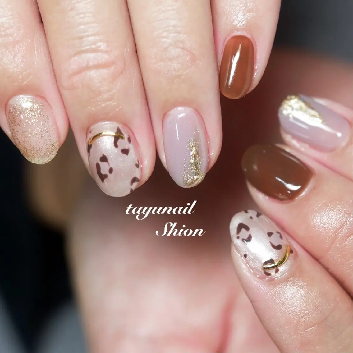 ネイル アニマル柄 ブラウン ジェルネイル パラジェル ネイルサロン 【たゆnail】のネイルデザイン