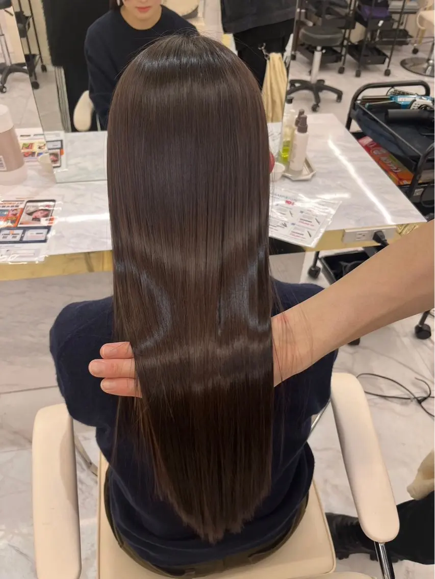 ロング カラー ヘアカラー トリートメント 縮毛矯正🫧髪質改善 高原瑞輝のヘアスタイル