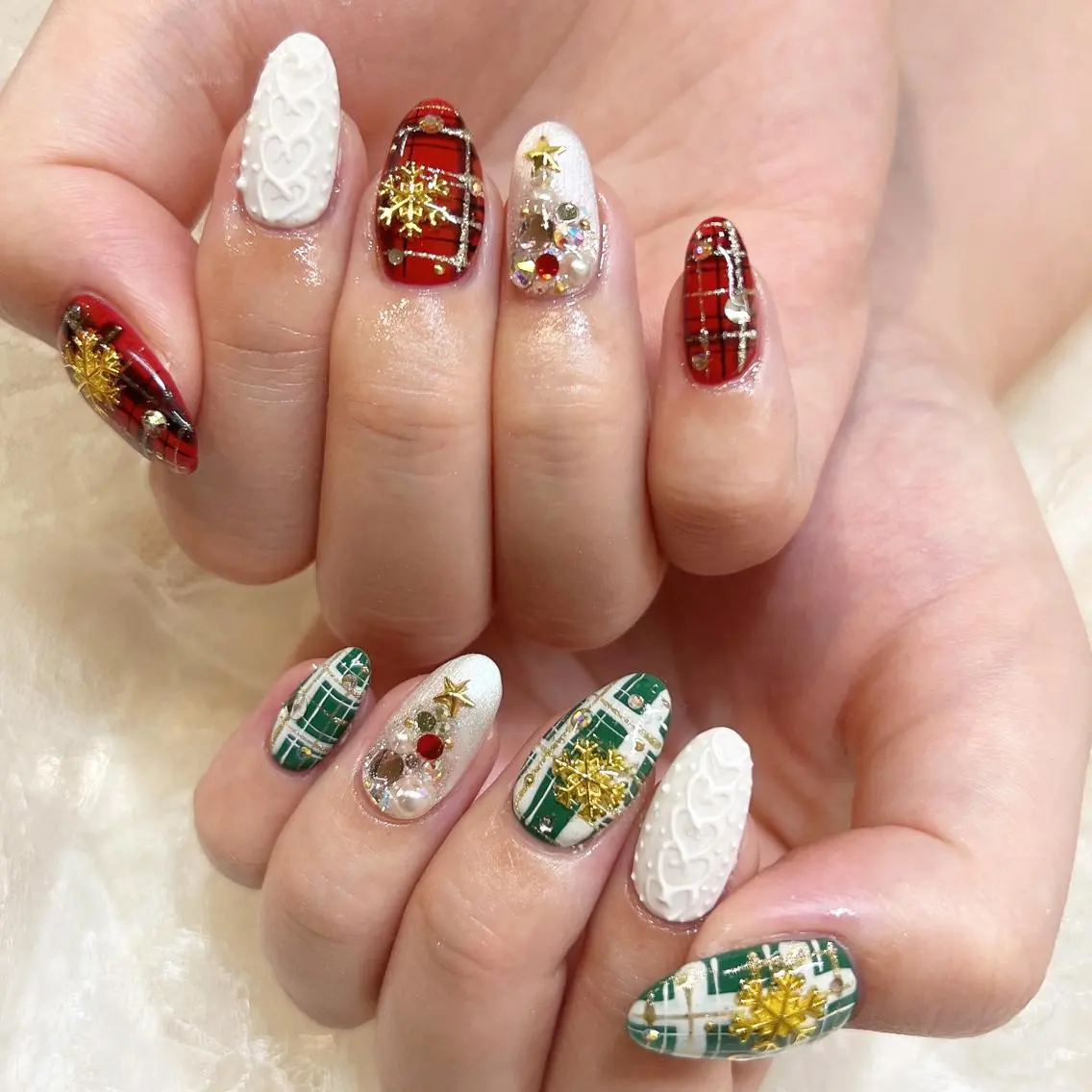 ネイル 冬ネイル クリスマス nailist yuiのネイルデザイン