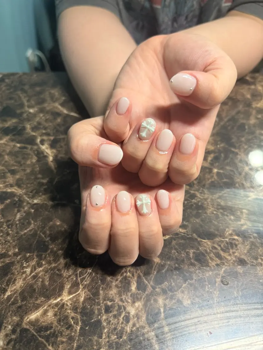 ネイル ハンドネイル IROHA NAIL 美優のネイルデザイン
