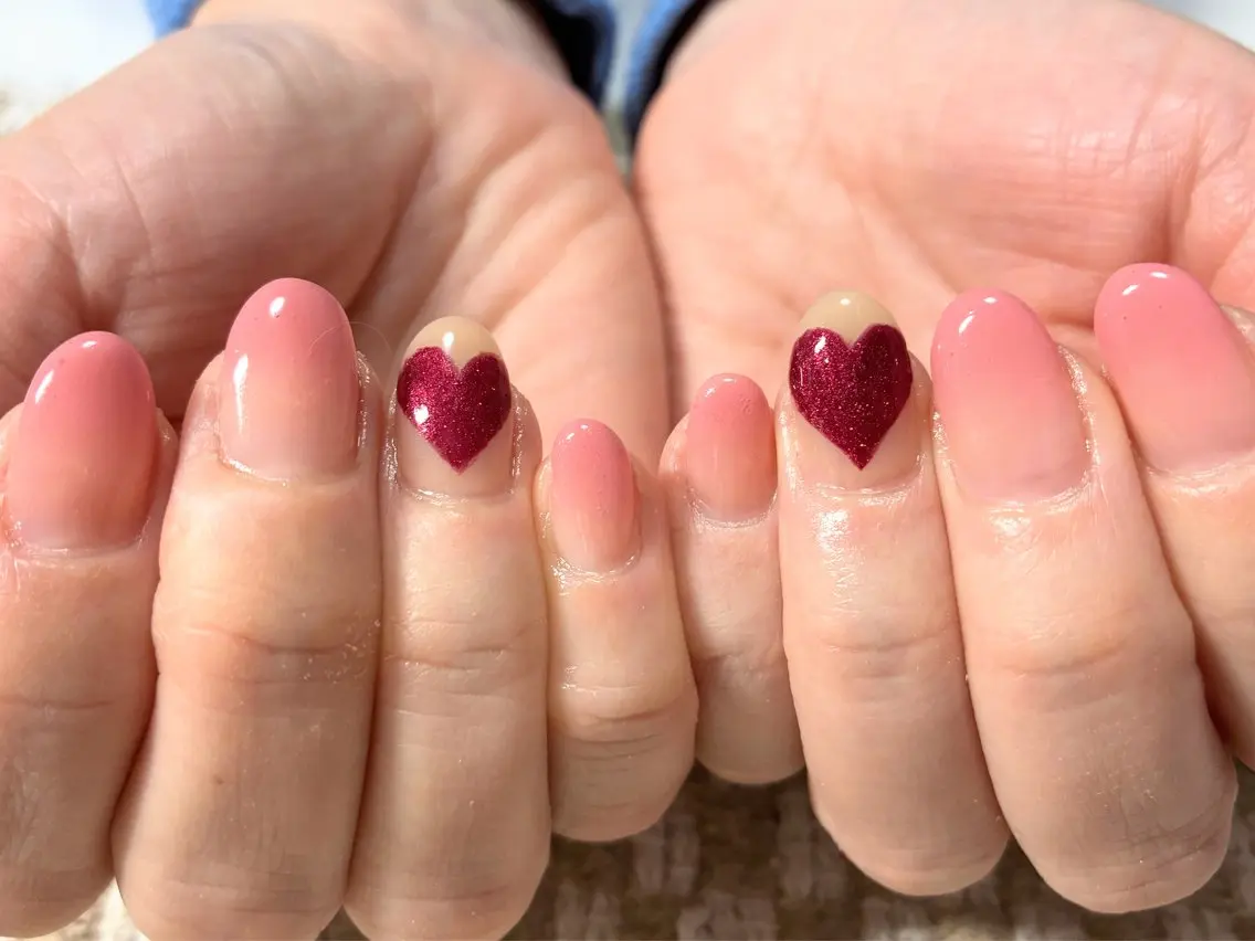 ネイル バレンタイン ハンドネイル Nailsalon Rのネイルデザイン