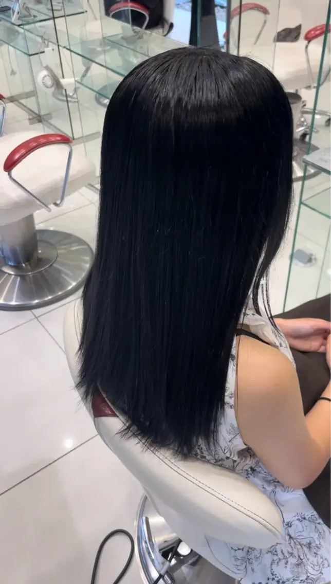 カラー ヘアカラー 横山 一誠のヘアスタイル