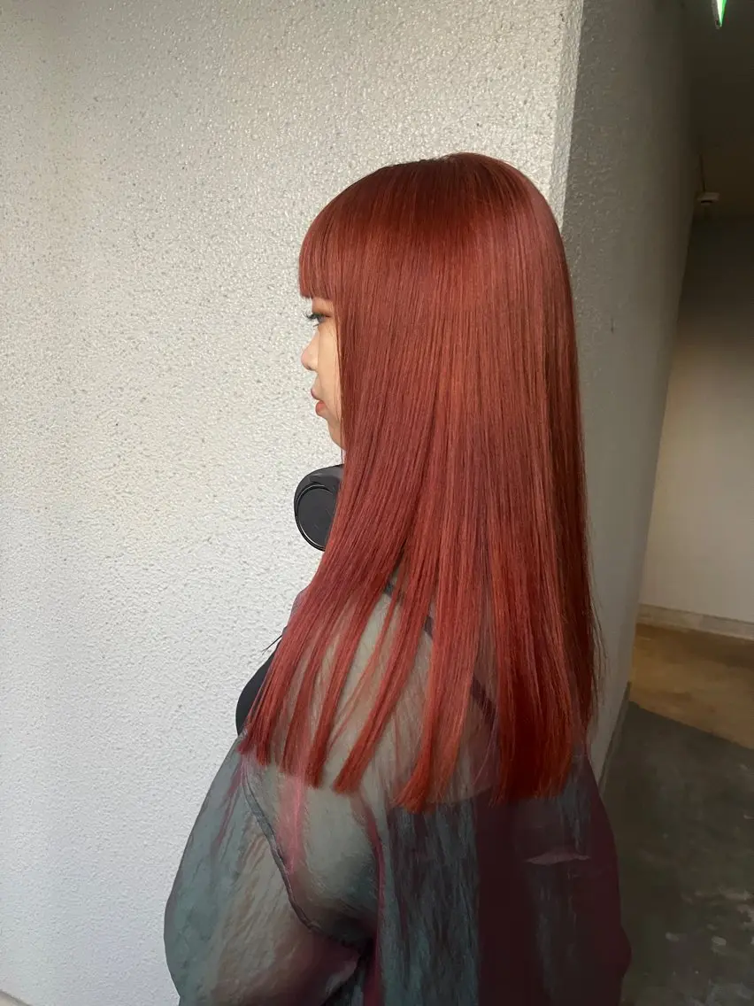 ロング カラー ブリーチ レッドカラー カット ヘアカラー 城 健太郎 💎ハイトーンのヘアスタイル