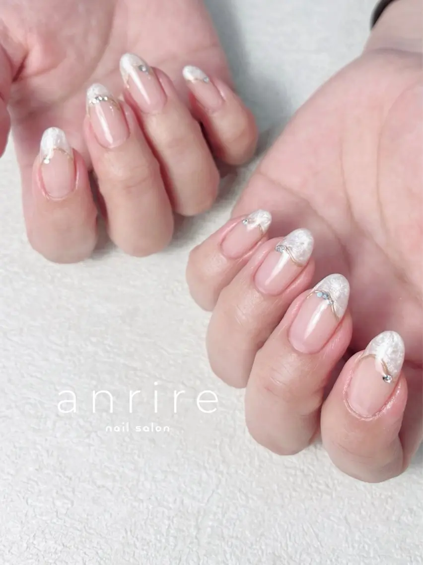 ネイル フレンチネイル ジェルネイル ゴールド キラキラネイル ミラーネイル nailsalon anrireのネイルデザイン