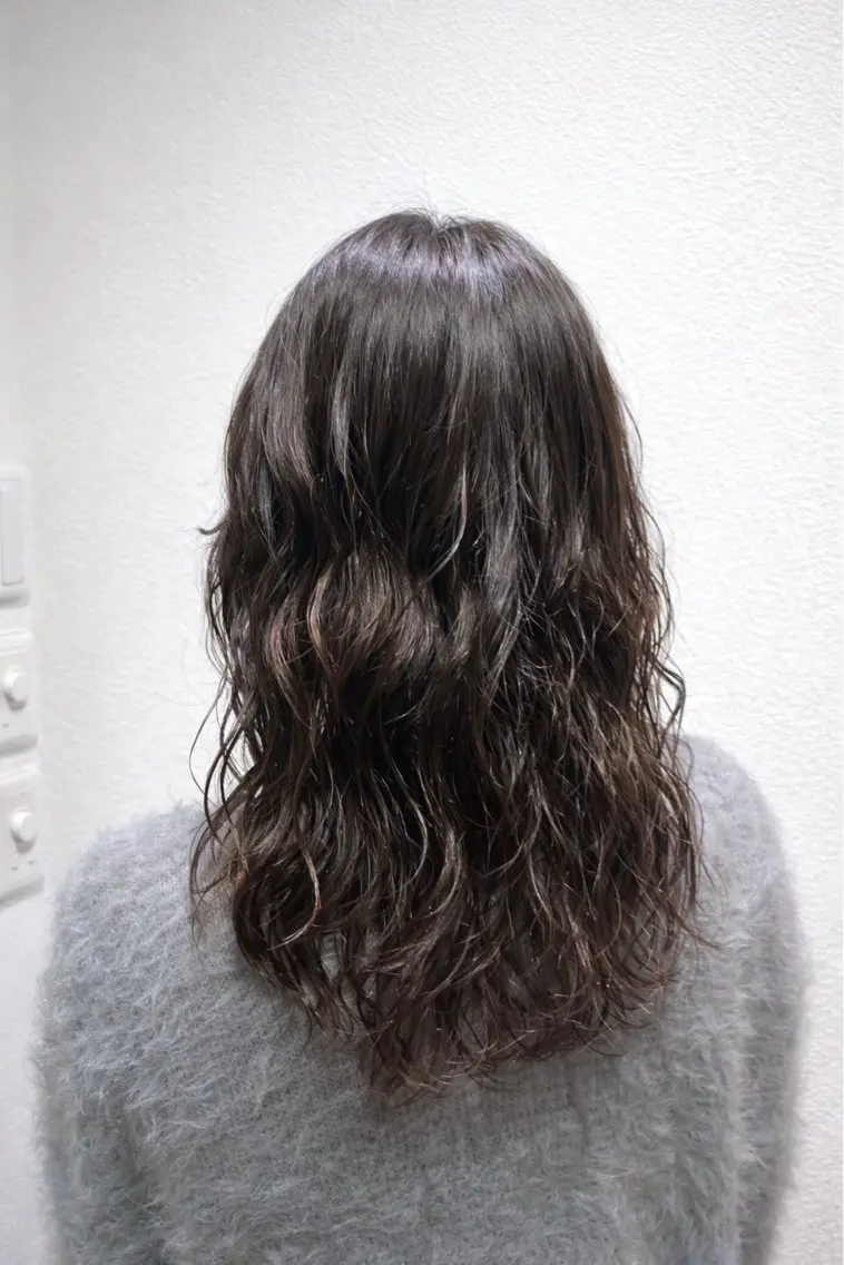 ミディアム パーマ レディースカット/ ヒグレアキコのヘアスタイル