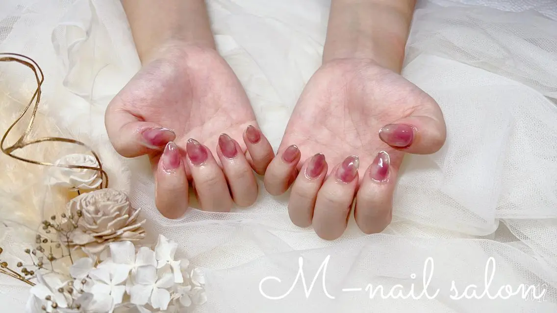 ネイル シンプルネイル M_ nail salonのネイルデザイン