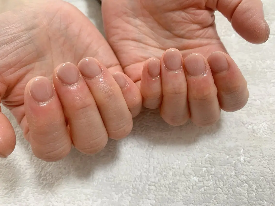 ネイル ジェルネイル メンズネイル ワンカラーネイル パラジェル シンプルネイル kiki nail たまプラーザのネイルデザイン