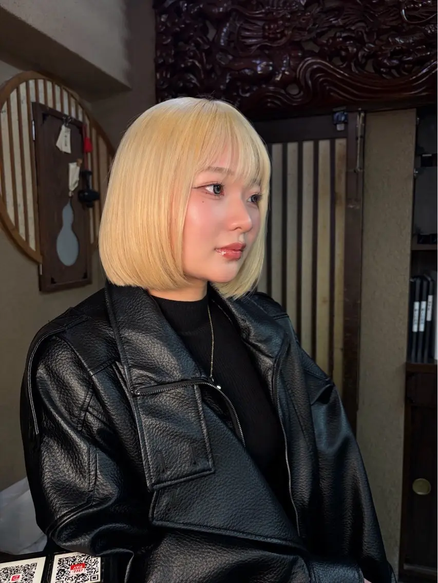 カラー ブリーチ ブロンド ケアブリーチ ヘアカラー 菊地 このはのヘアスタイル