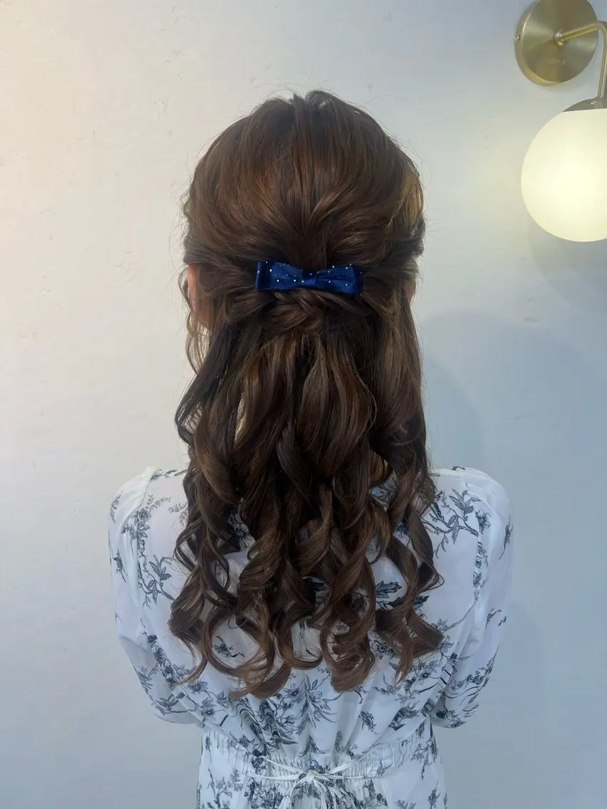 ヘアアレンジ ハーフアップ ヘアセット 大人可愛いヘアメイク 💋🧚‍♀️しずかのヘアスタイル