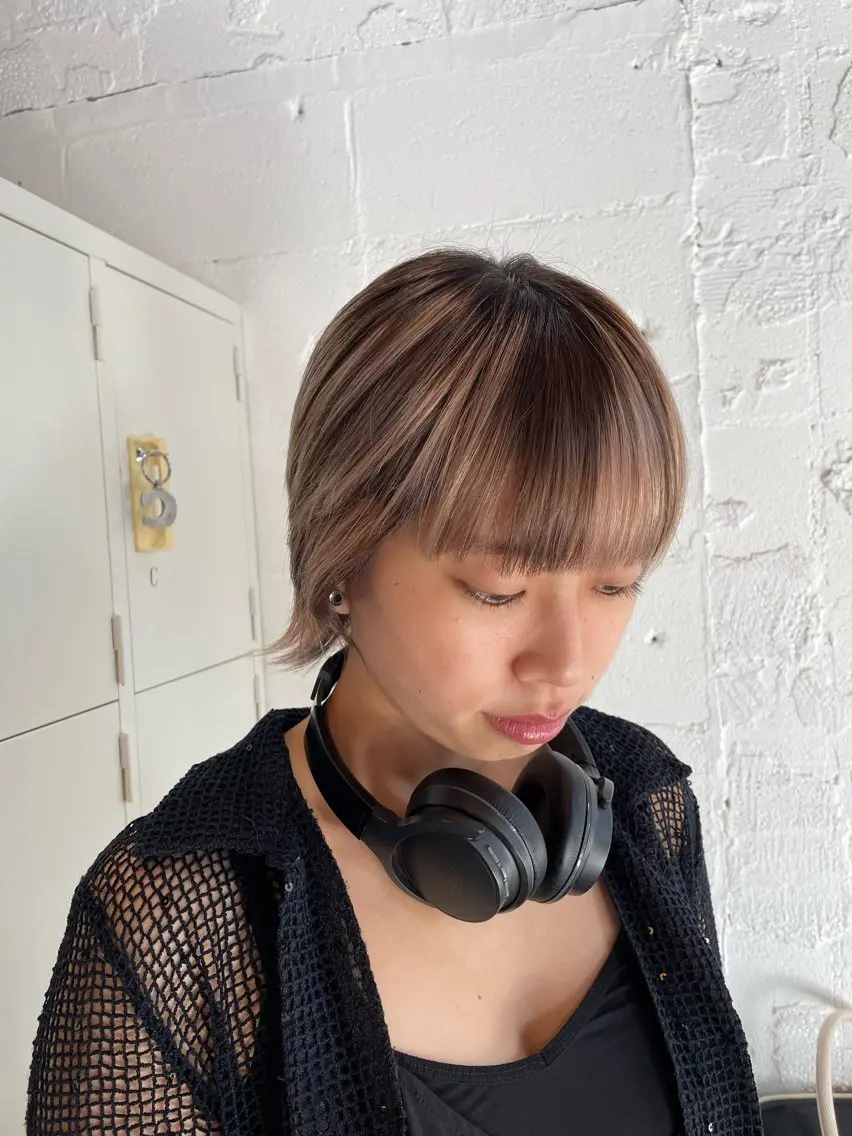 ショート カラー ヘアアレンジ ヘアカラー トリートメント 🎀レイヤー 透明感 カラーyuuri🎀のヘアスタイル