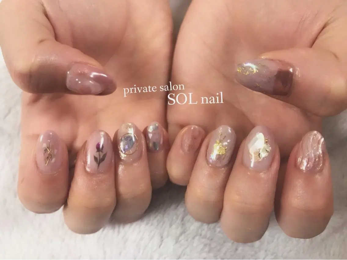 ネイル ミラーネイル ハンドネイル SOL NAILのネイルデザイン