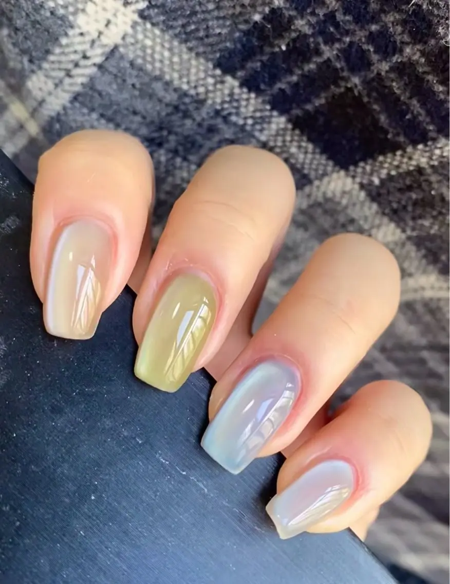 ネイル ハンドネイル Trend Nail シロのネイルデザイン