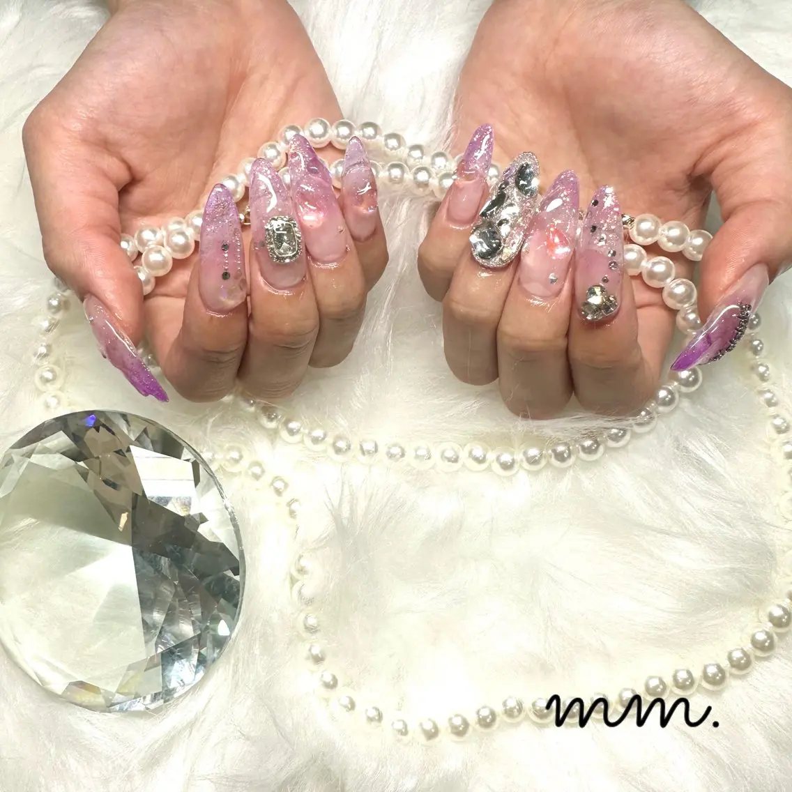 ネイル 🩷🩵mm.大宮 Riyo🧸🩵🩷のネイルデザイン