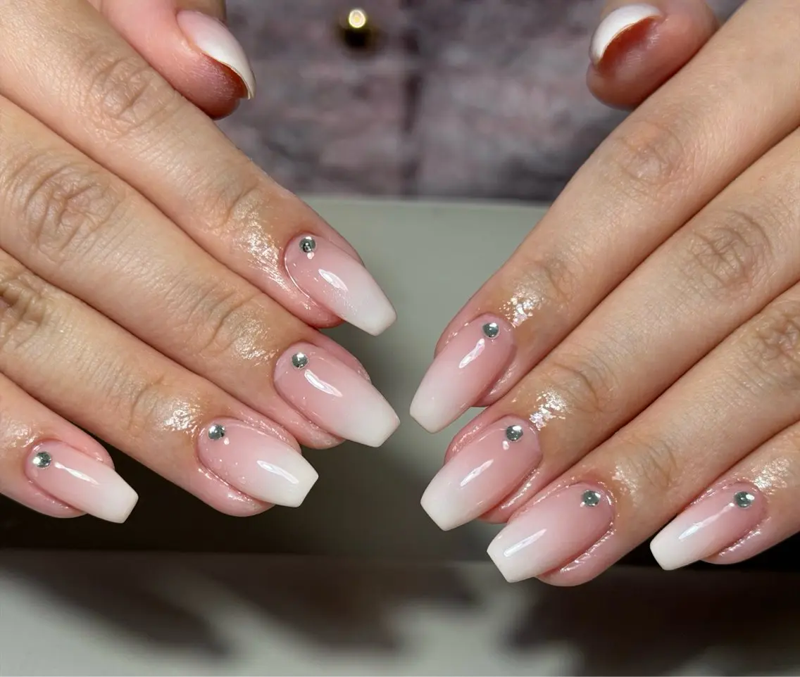 ネイル ハンドネイル 🍑 momo_nailのネイルデザイン