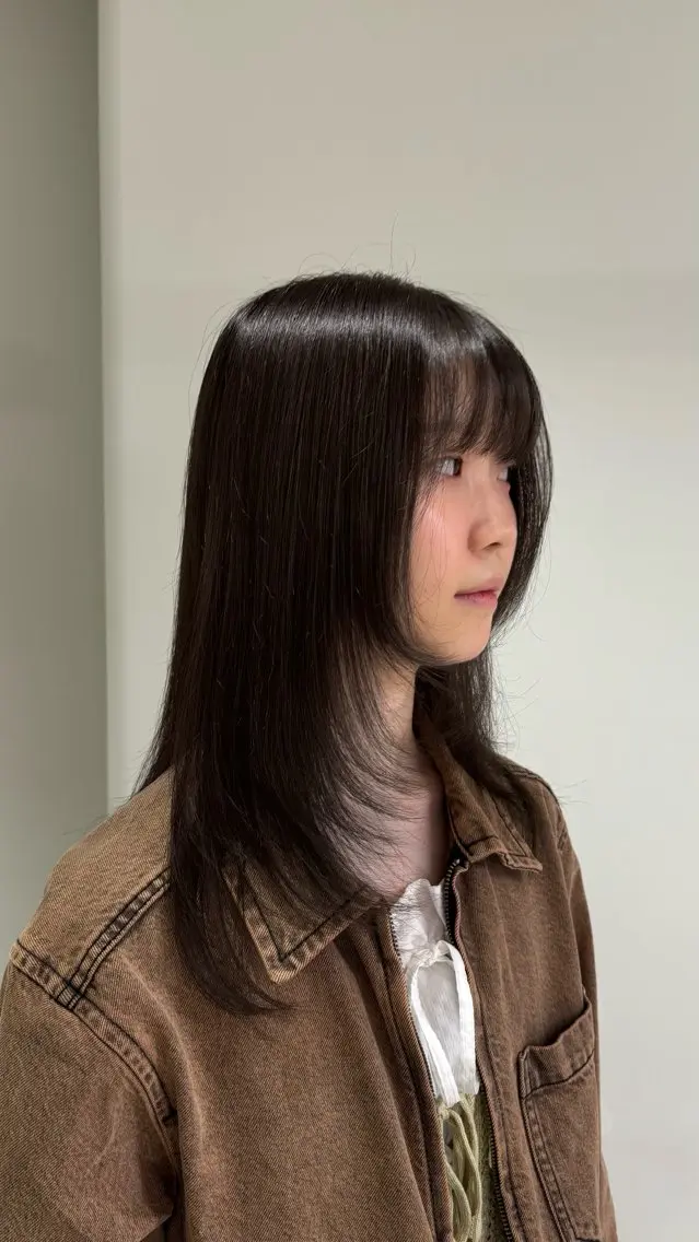 セミロング カラー グレージュ オリーブグレージュ オリーブグレー ヘアカラー モデル募集中🌟 Misakiのヘアスタイル