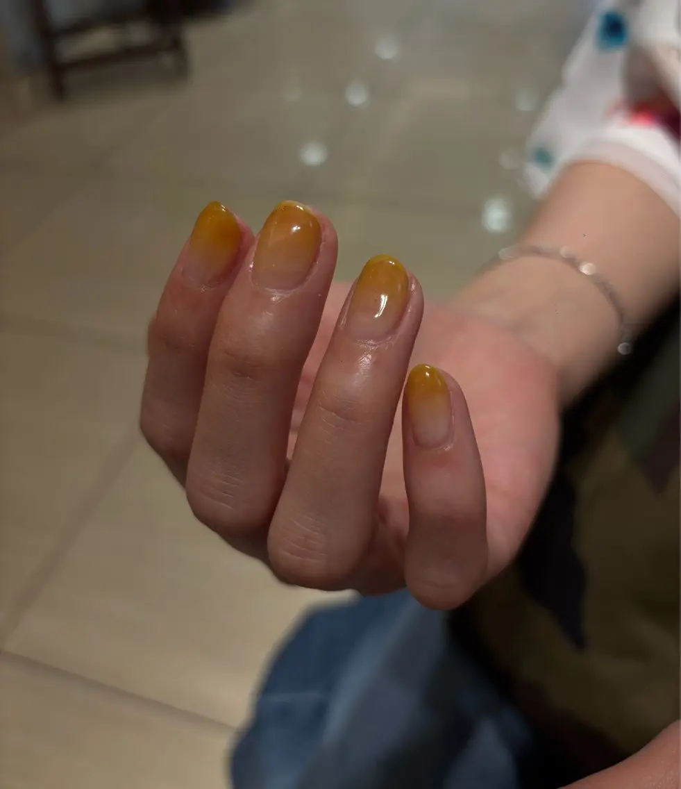 ネイル 小田桐 麗のネイルデザイン
