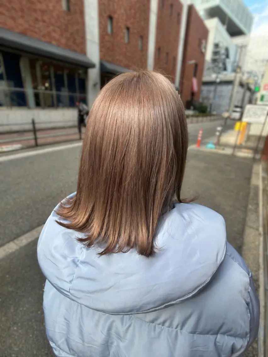 ミディアム カット ヘアカラー トリートメント うる艶髪💛ྀི/ハ イトーン🌻/リンカのヘアスタイル
