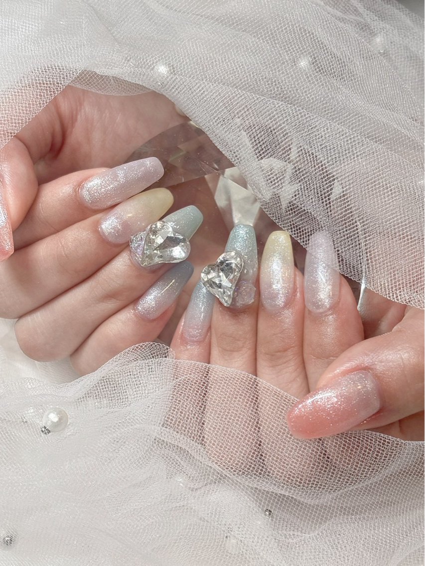 ネイル Lutena Satouのネイルデザイン