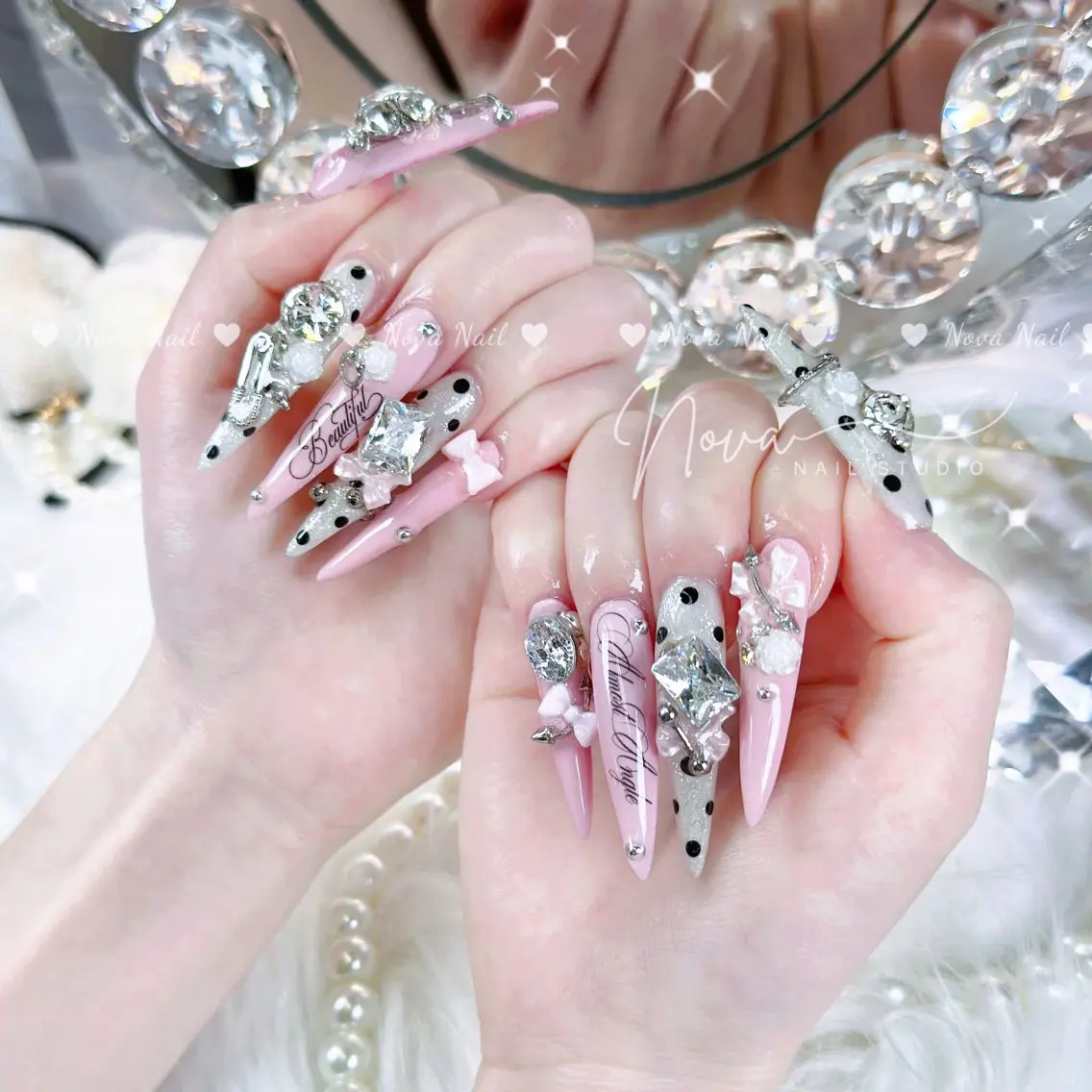 ネイル ハンドネイル ハンドケア Kitty Nail Novaのネイルデザイン