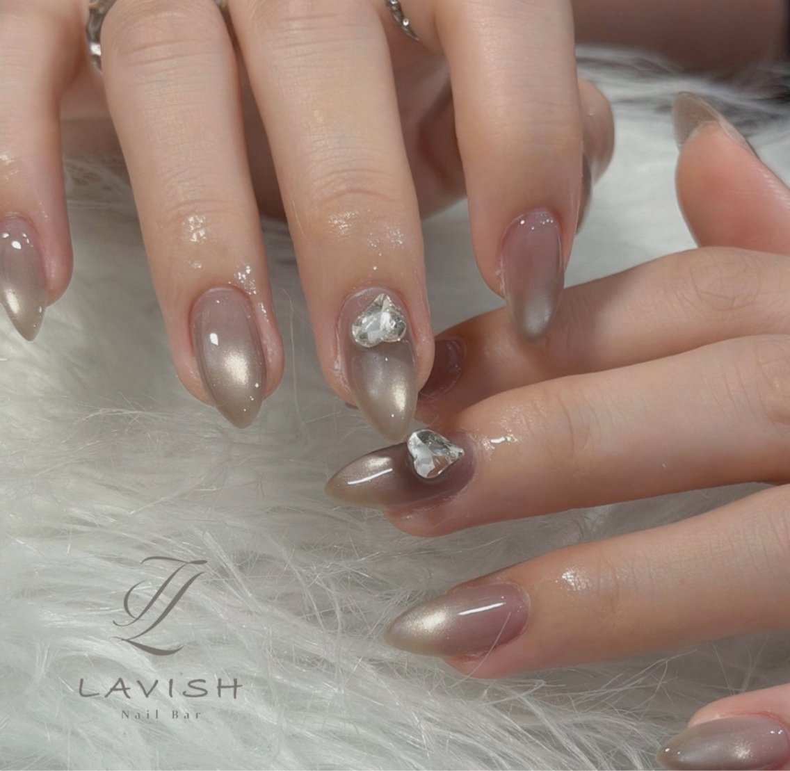 ネイル ハンドネイル LAVISH sakiのネイルデザイン
