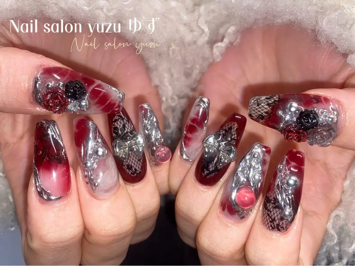 ネイル チークネイル 成人式 ドット フレンチネイル ジェルネイル ゆず- Nail Salonのネイルデザイン
