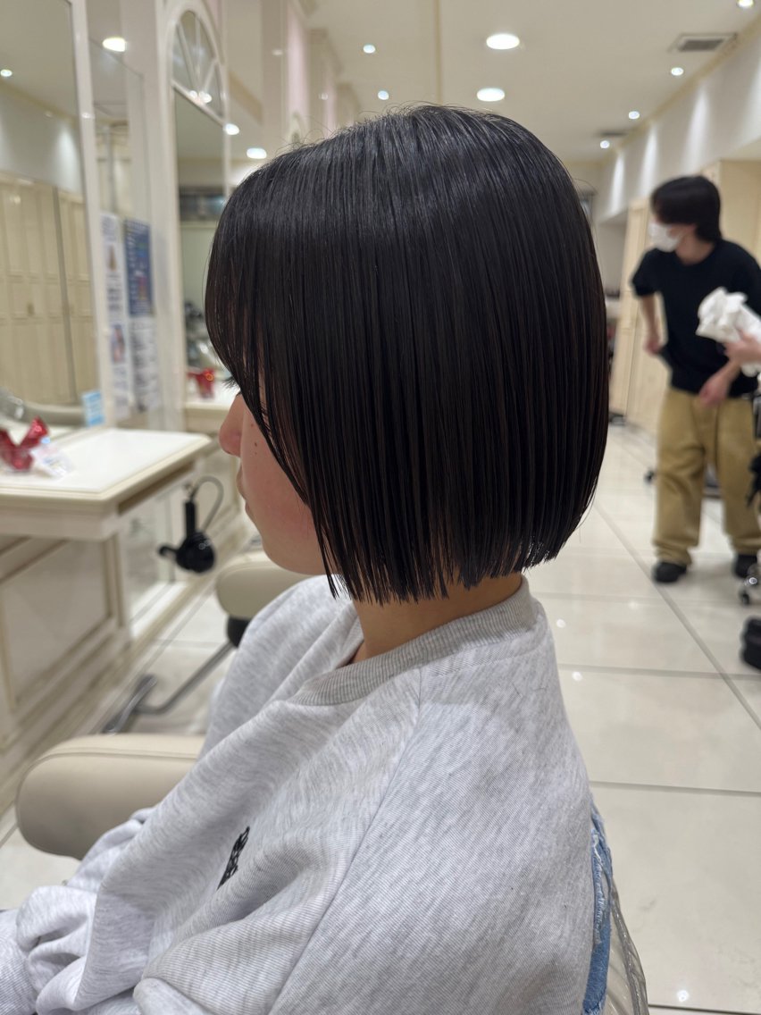 ショート 髪質改善 カット 縮毛矯正 新井 俊輔のヘアスタイル