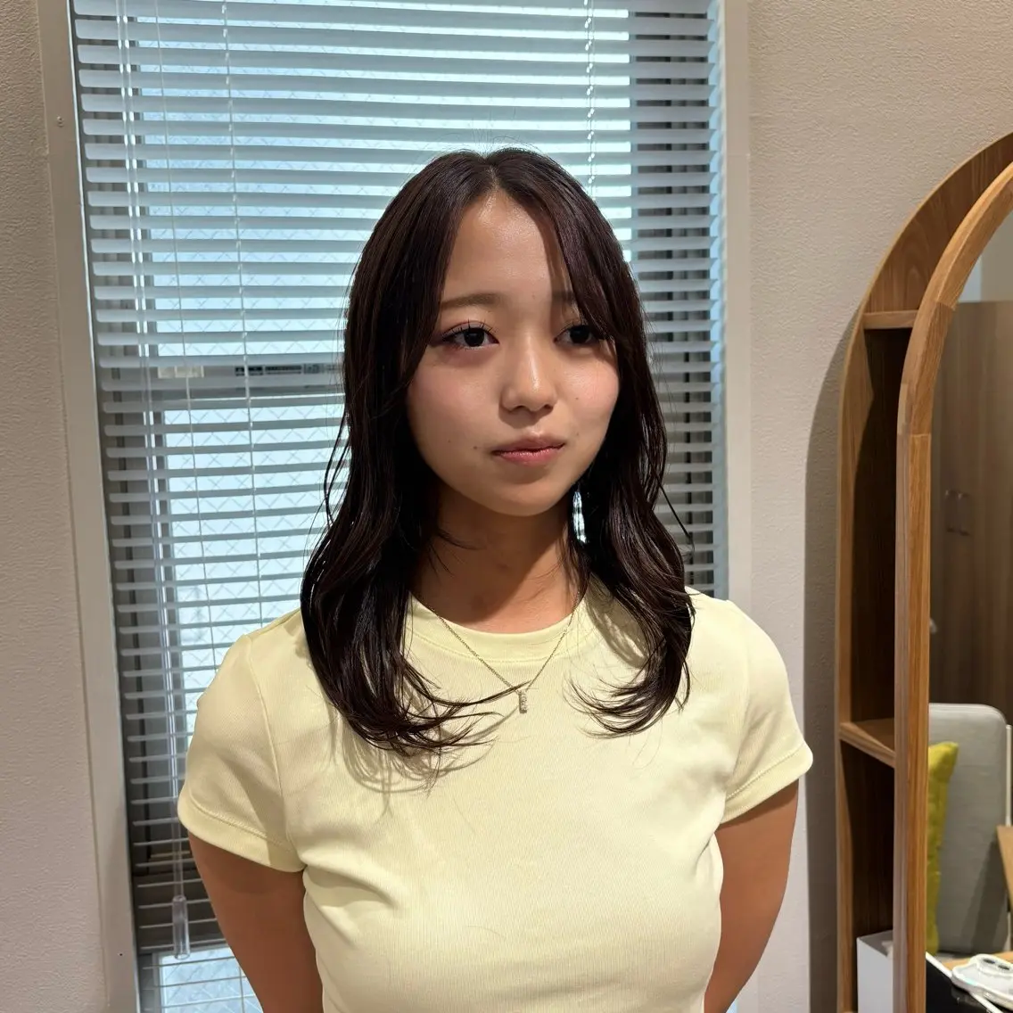 セミロング カラー ベージュカラー ブラウンカラー レイヤーカット カット ヘアカラー トリートメント RINNO🌷透明感 カラー/髪質改善のヘアスタイル