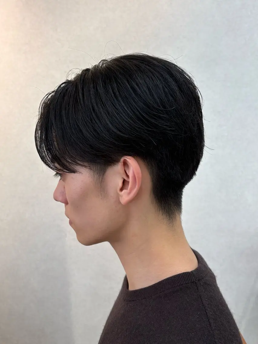 メンズ センターパート 刈り上げ 小澤 佑之介 / メンズヘアのヘアスタイル