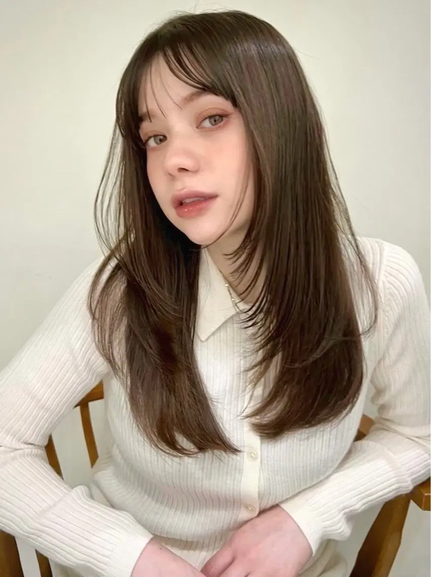 ロング レイヤーカット 小顔カット jilblanカホのヘアスタイル