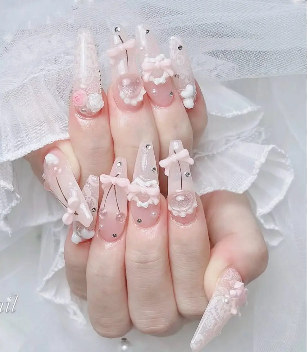 ネイル Nail  Y 🎀YURI🧸のネイルデザイン