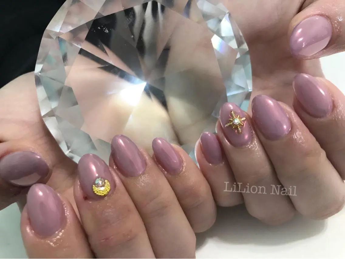 ネイル LiLion Nailのネイルデザイン