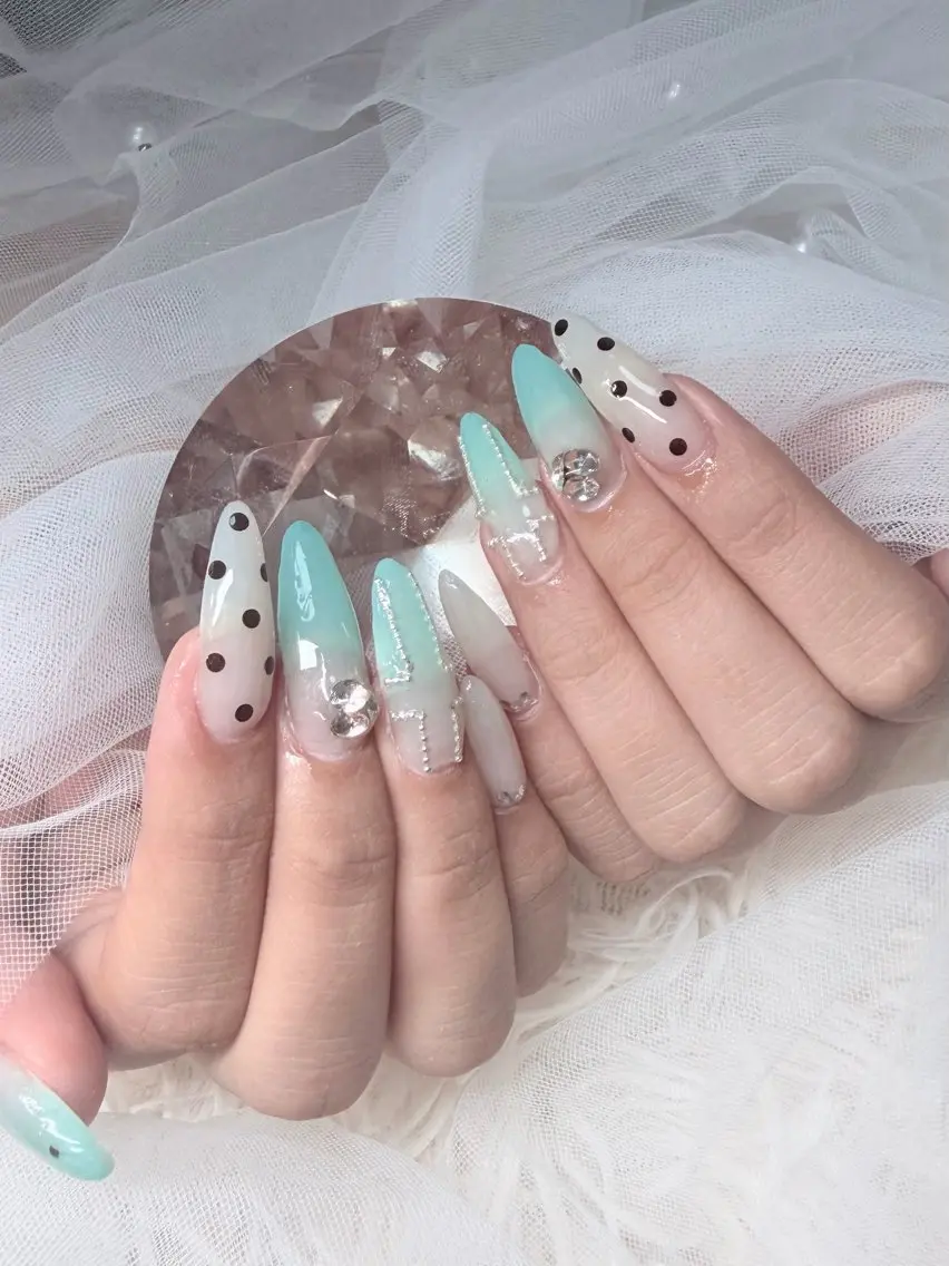 ネイル ハンドネイル nail salon Soalaのネイルデザイン