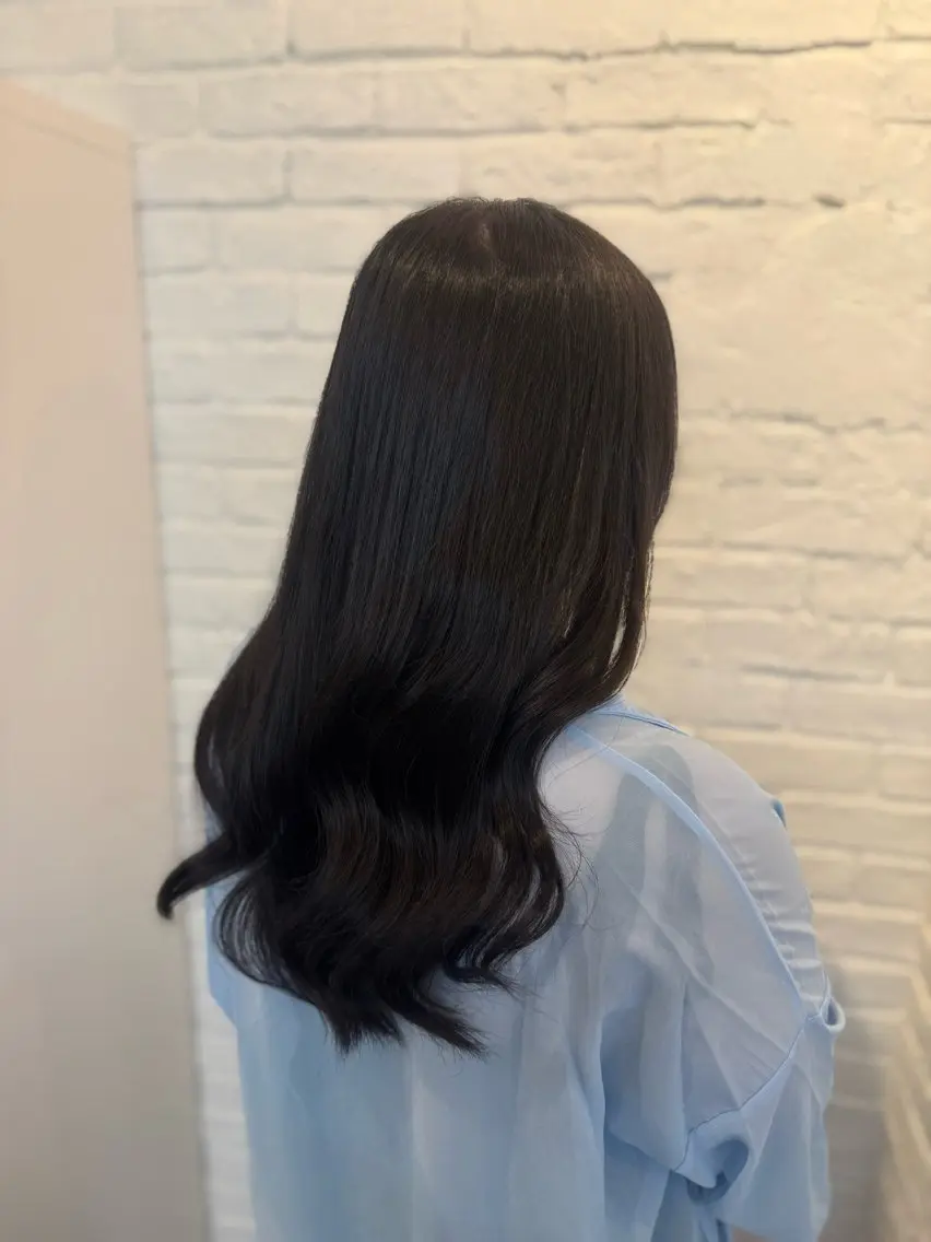 カラー ブリーチ 透明感カラー ダークグレー ダークグレージュ グレージュ ヘアカラー TiffaGINZA /Momokaのヘアスタイル
