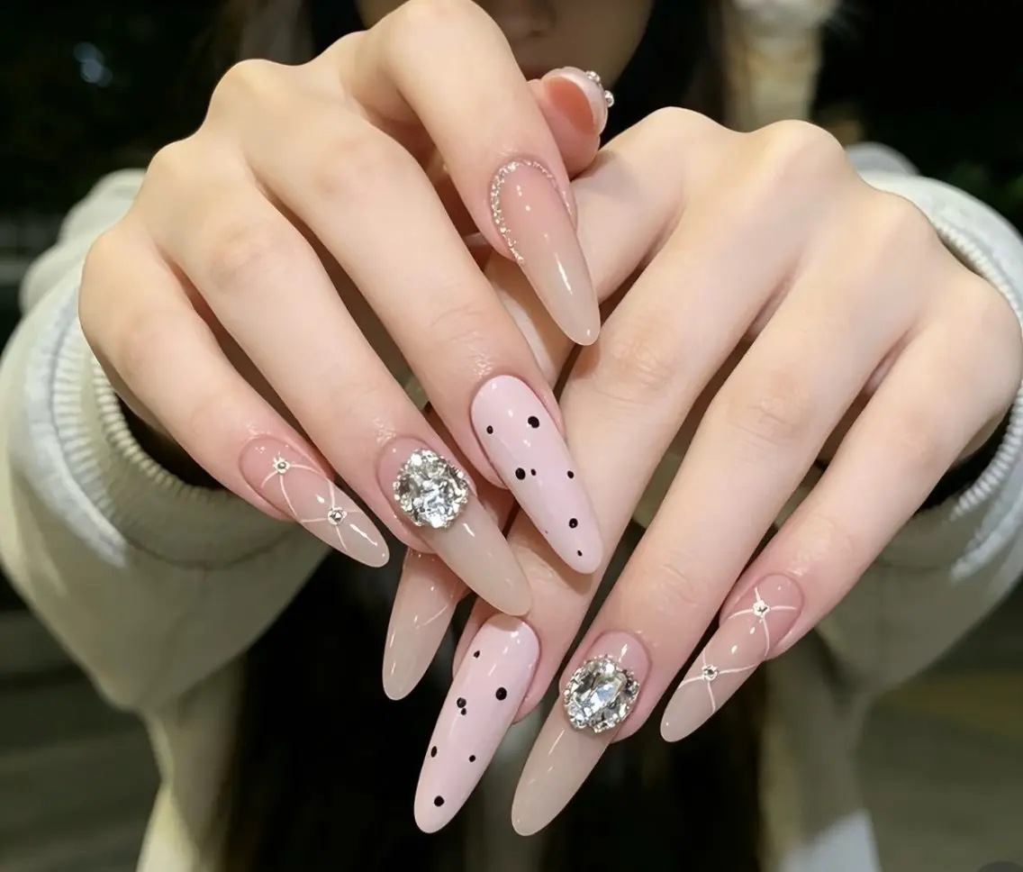 ネイル ハンドネイル Luvia Ginzaのネイルデザイン
