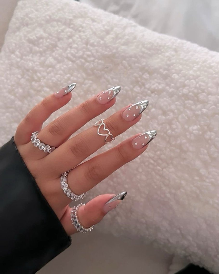 ネイル フットネイル フレンチネイル ジェルネイル 韓国ネイル マグネットネイル ハンドネイル Ribbonnail salonのネイルデザイン
