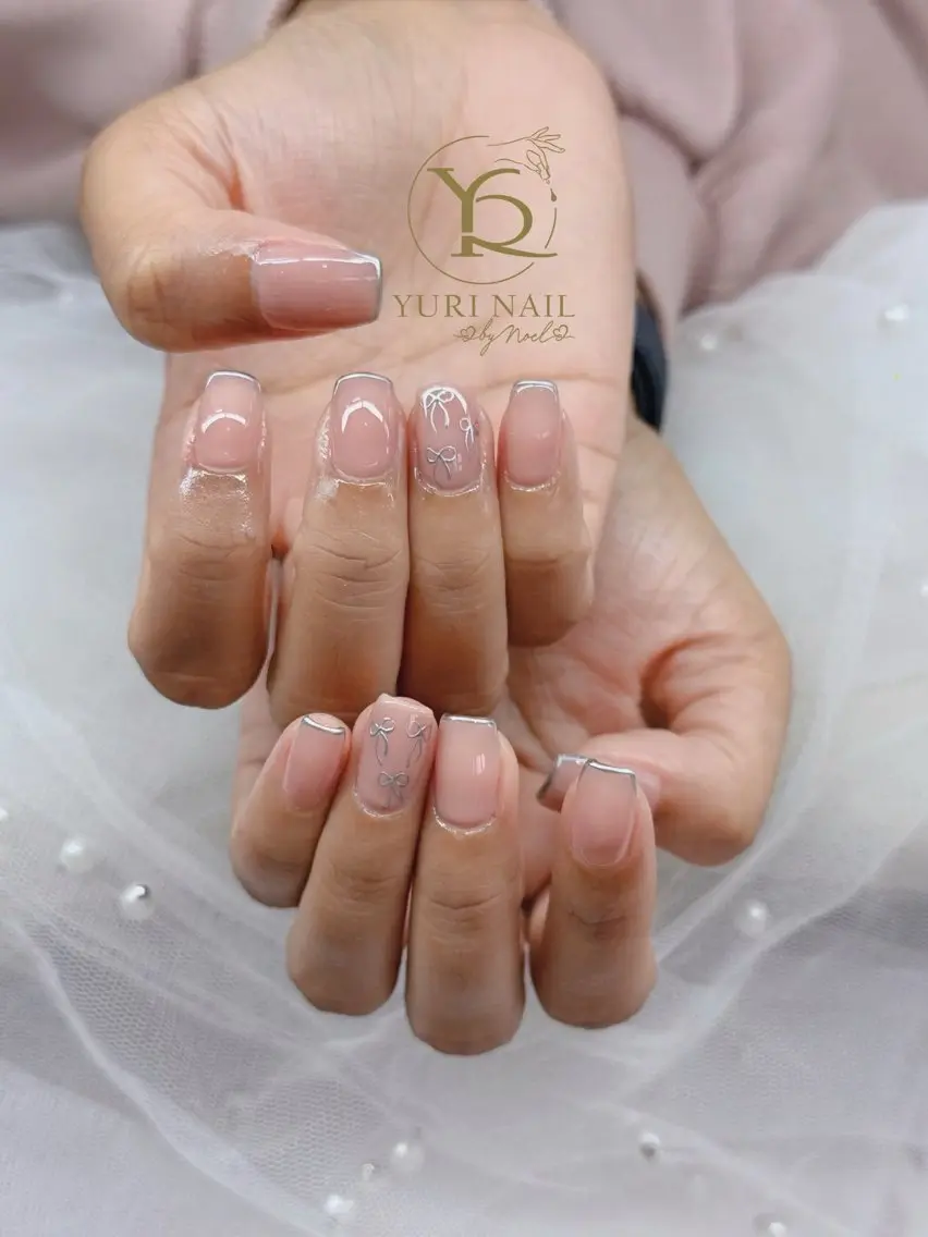 ネイル チークネイル フットネイル グラデーション 韓国ネイル 持ち込み ハンドネイル フットネイル ハンドケア YURI Nail NARITAのネイルデザイン