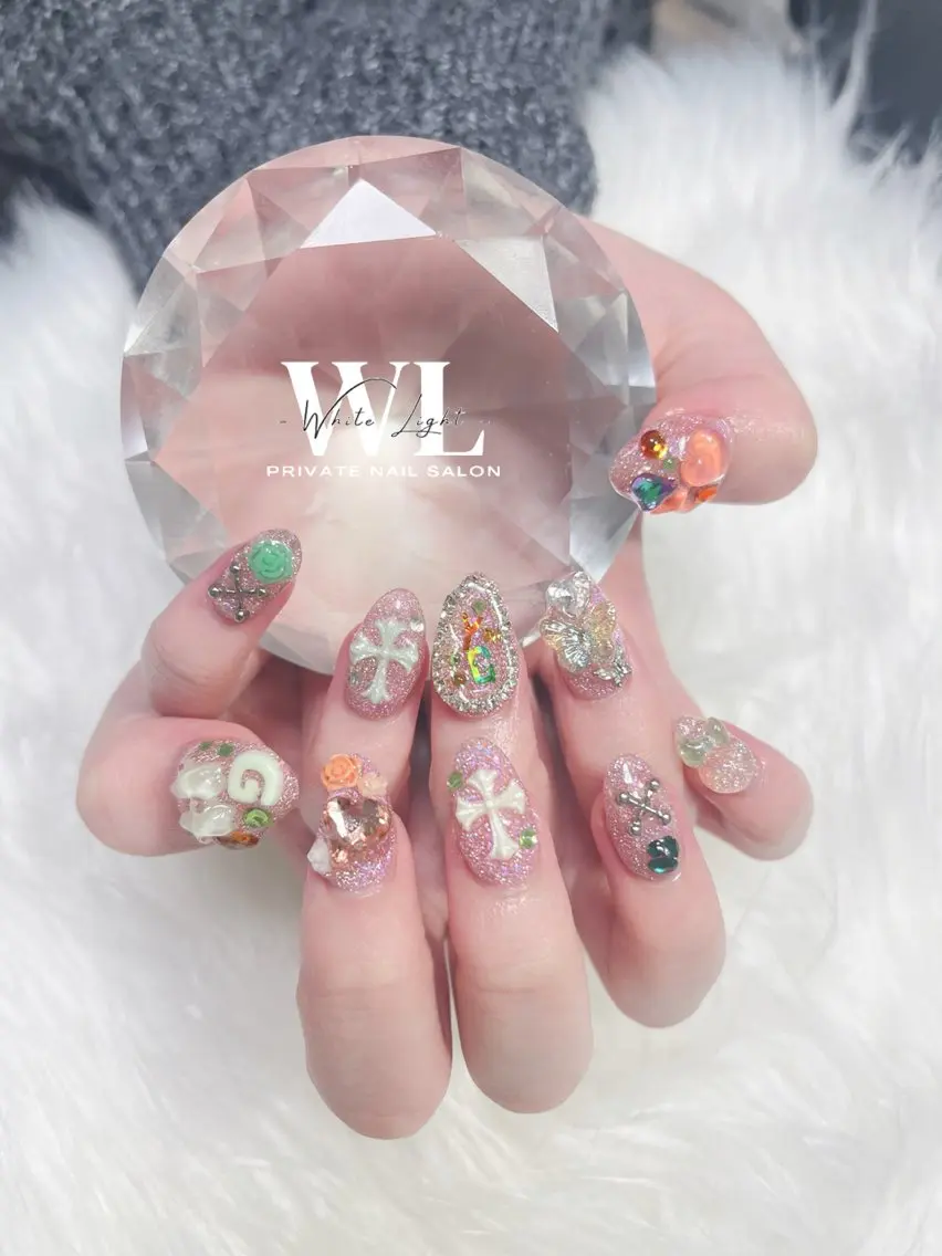 ネイル プライベートサロン WhiteLightのネイルデザイン