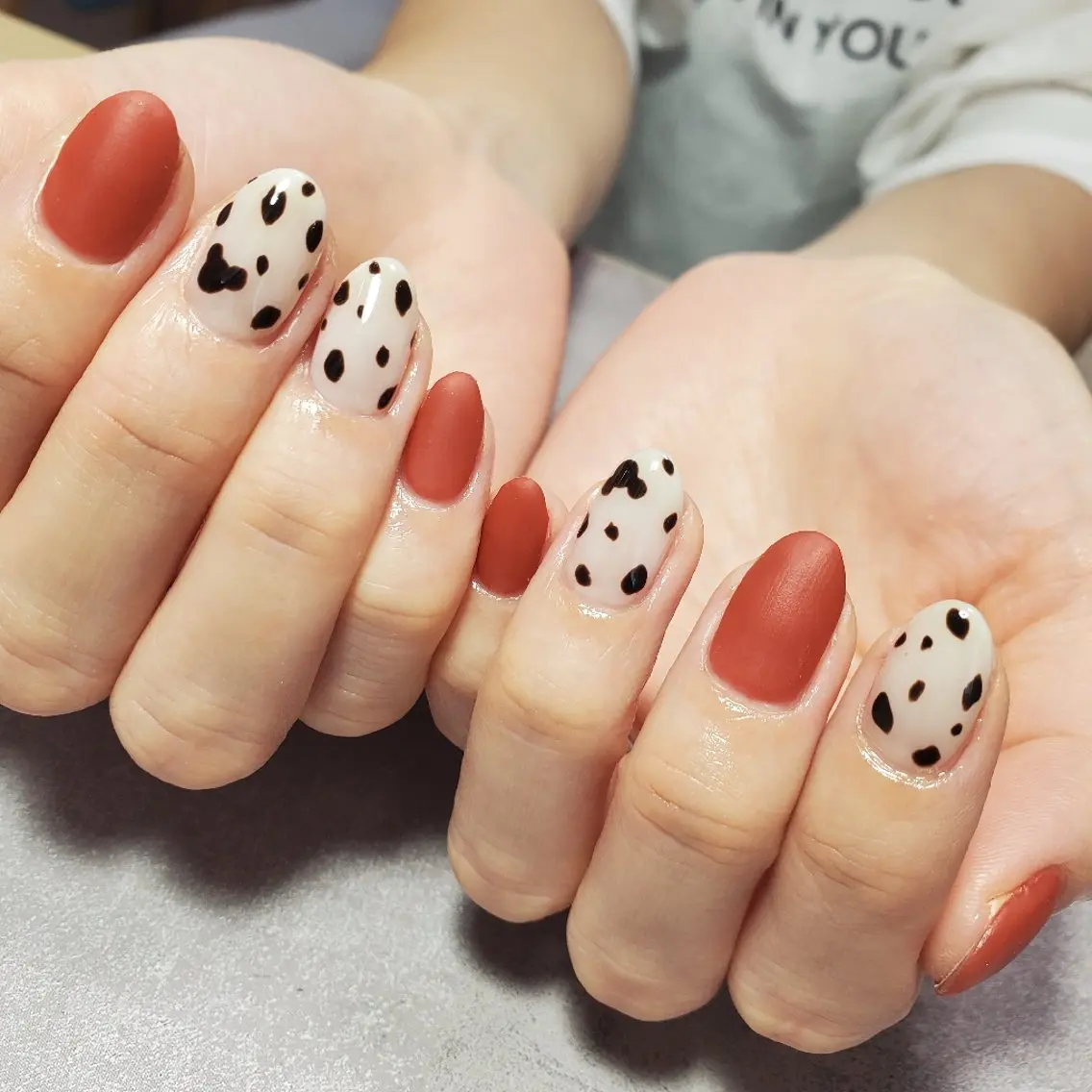 ネイル ハンドネイル フットネイル eve nailのネイルデザイン